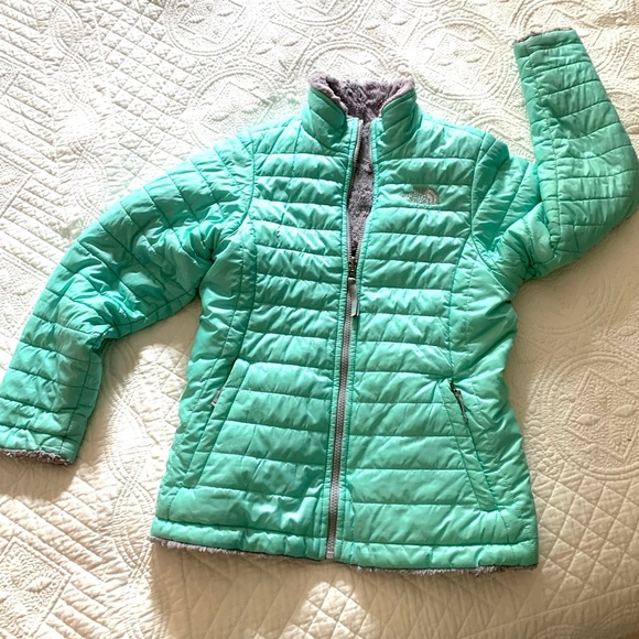 The North Face Other - The North Face Girls Reversible Mossbud Jacket SZ L 14-16